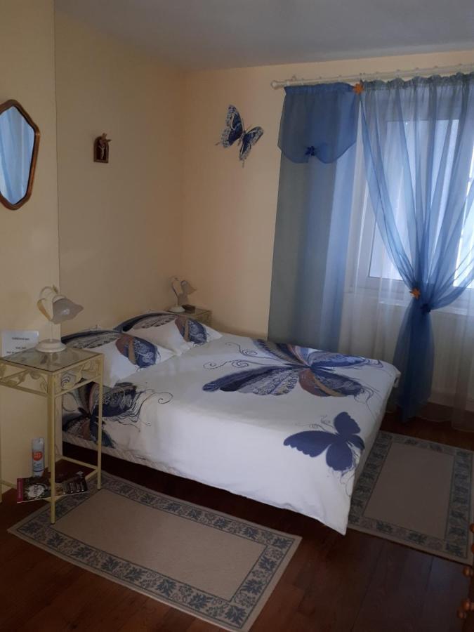 Bed and Breakfast Les Hibiscus Saint-Jean-le-Centenier Zewnętrze zdjęcie